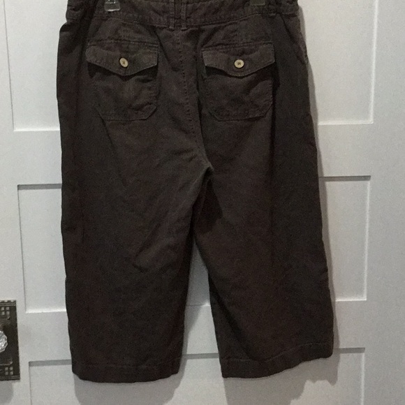 Nine West capris pants. - Picture 3 of 3